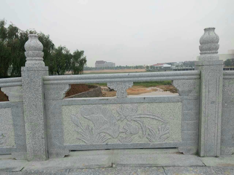 芝麻灰浮雕欄桿